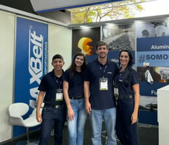 Equipe Max - Maxbelt Correias Transportadoras