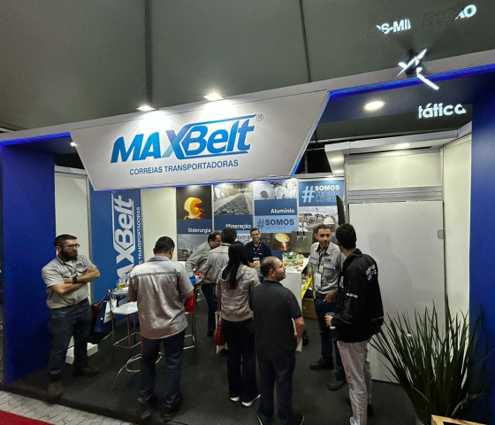 Equipe Max - Maxbelt Correias Transportadoras